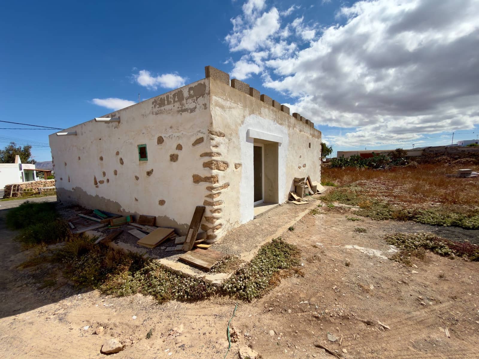 2 Zimmer Villa zu verkaufen in Antigua mit Garage - 175.000 € (Ref: 9814200)