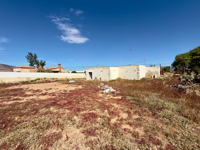2 quarto Moradia para venda em Antigua com garagem - 175 000 € (Ref: 9814200)