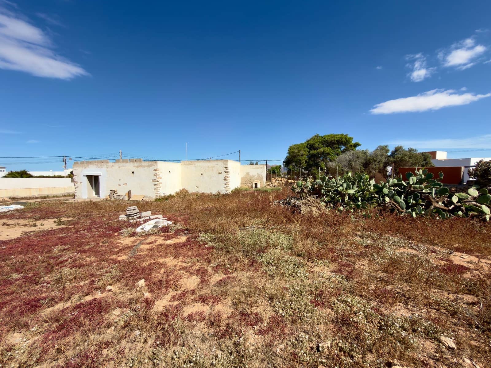 2 Zimmer Villa zu verkaufen in Antigua mit Garage - 175.000 € (Ref: 9814200)