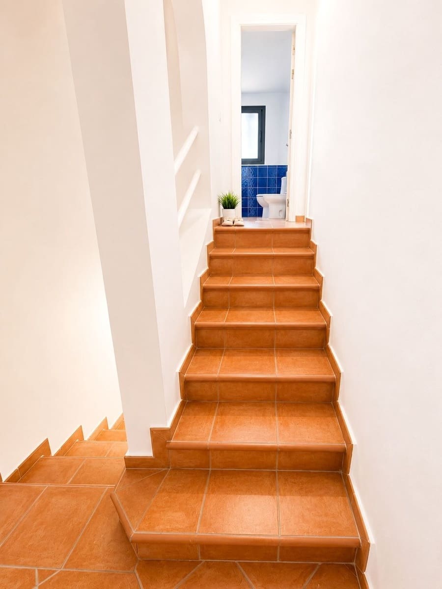 Casa de 2 habitaciones en Caleta de Fuste en venta con piscina garaje - 220.000 € (Ref: 9819912)