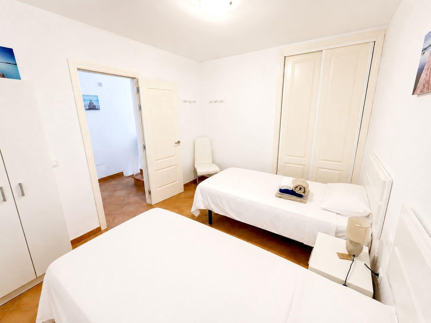 Casa de 2 habitaciones en Caleta de Fuste en venta con piscina garaje - 220.000 € (Ref: 9819912)