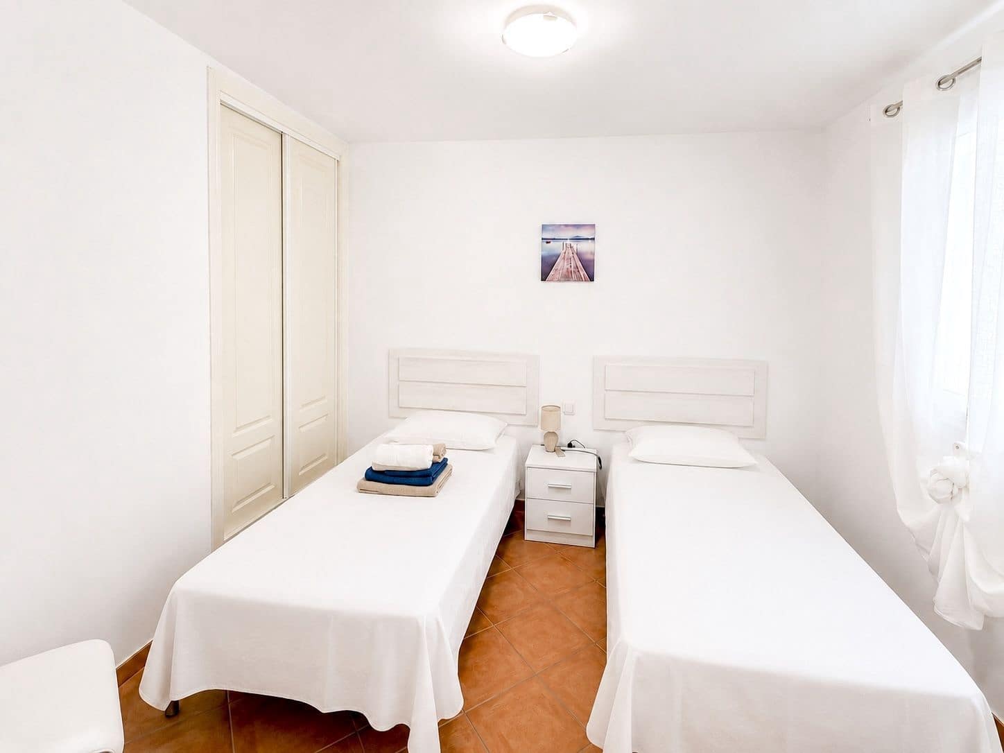 Casa de 2 habitaciones en Caleta de Fuste en venta con piscina garaje - 220.000 € (Ref: 9819912)