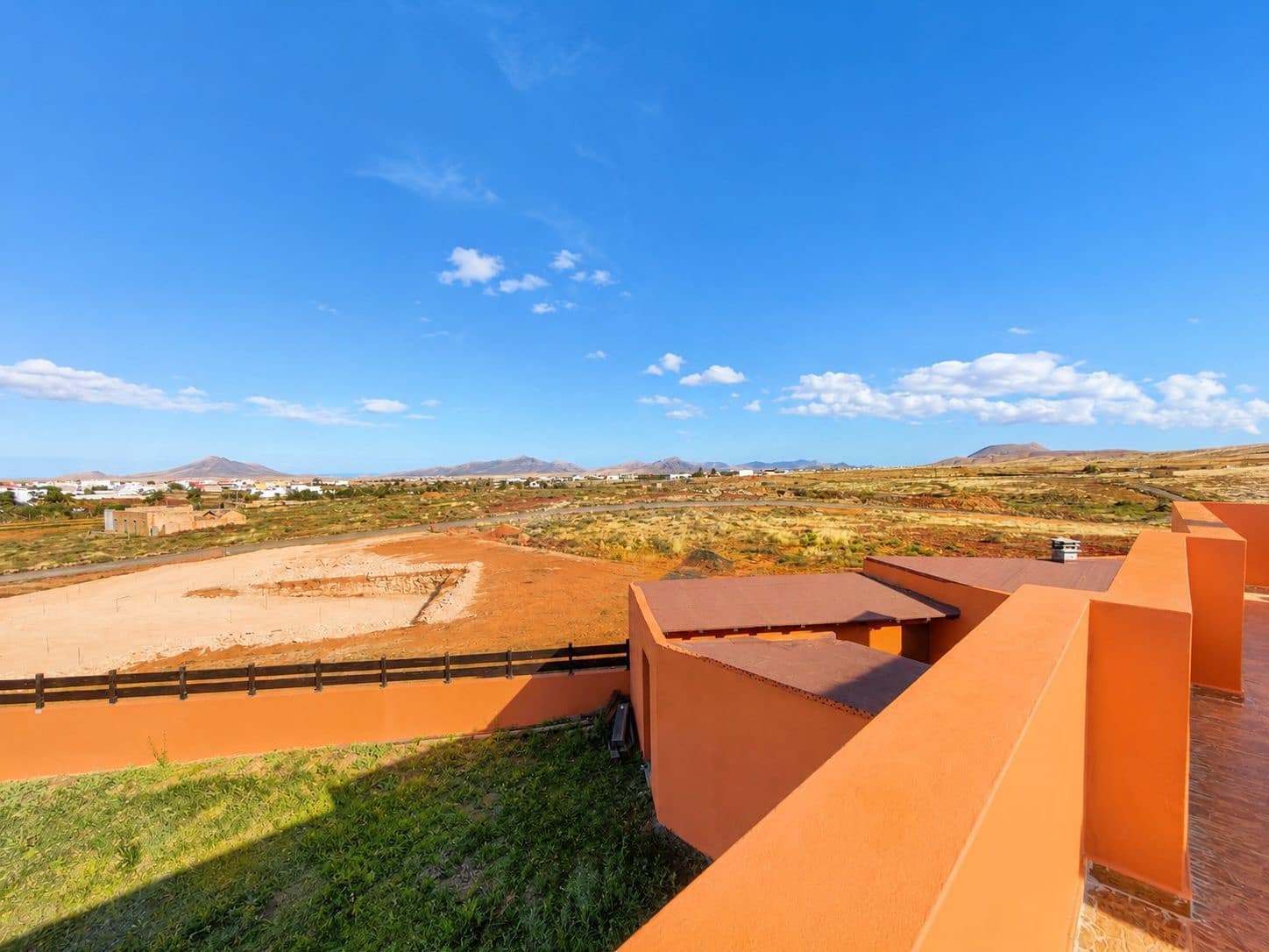 3 Zimmer Villa zu verkaufen in Antigua mit Pool Garage - 430.000 € (Ref: 9824713)