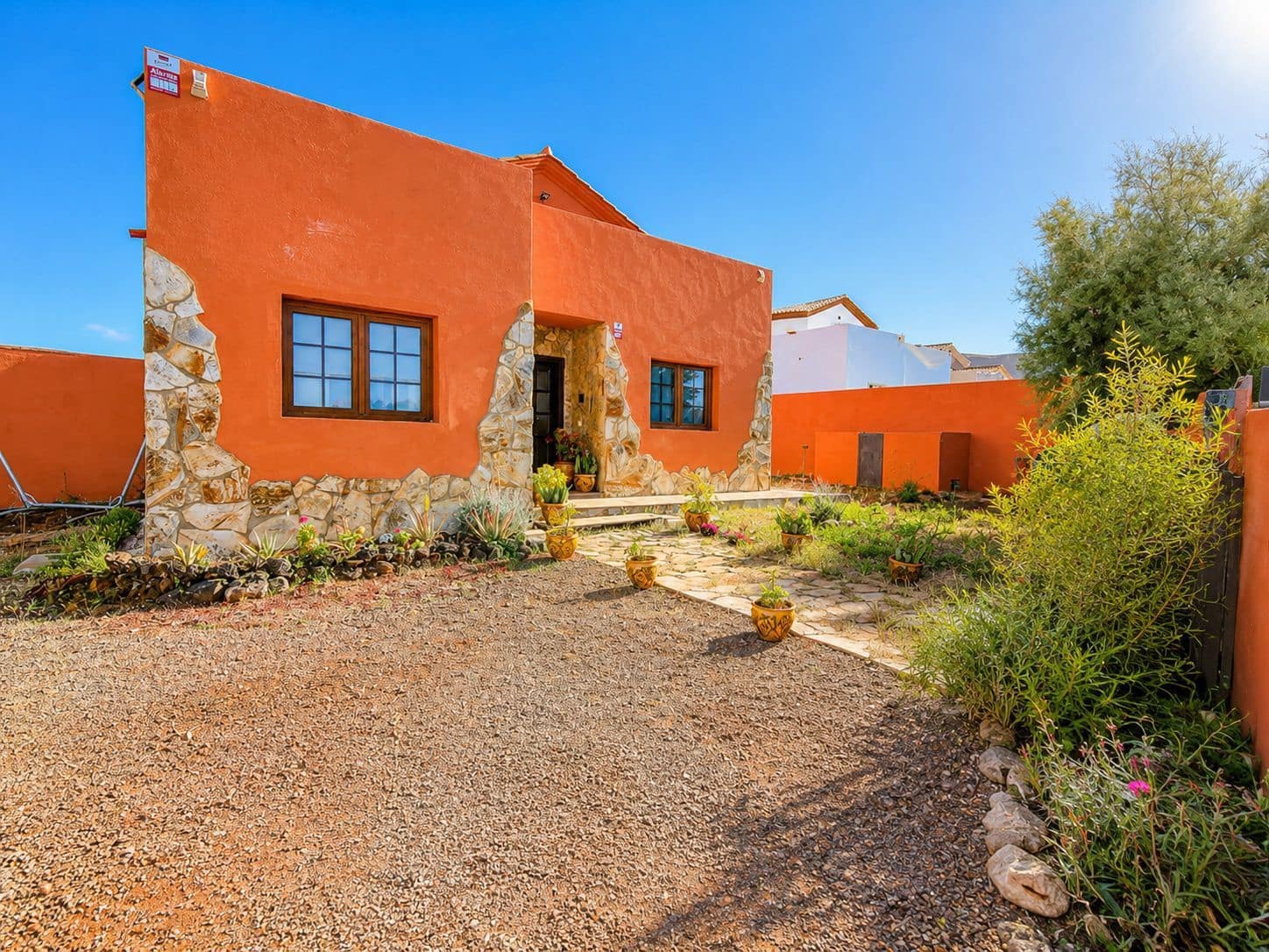 3 Zimmer Villa zu verkaufen in Antigua mit Pool Garage - 430.000 € (Ref: 9824713)