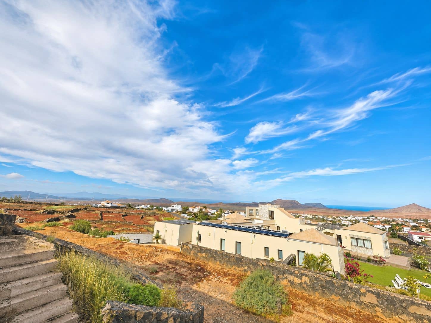 8 bedroom Villa for sale in Villaverde with garage - € 495,000 (Ref: 9826167)