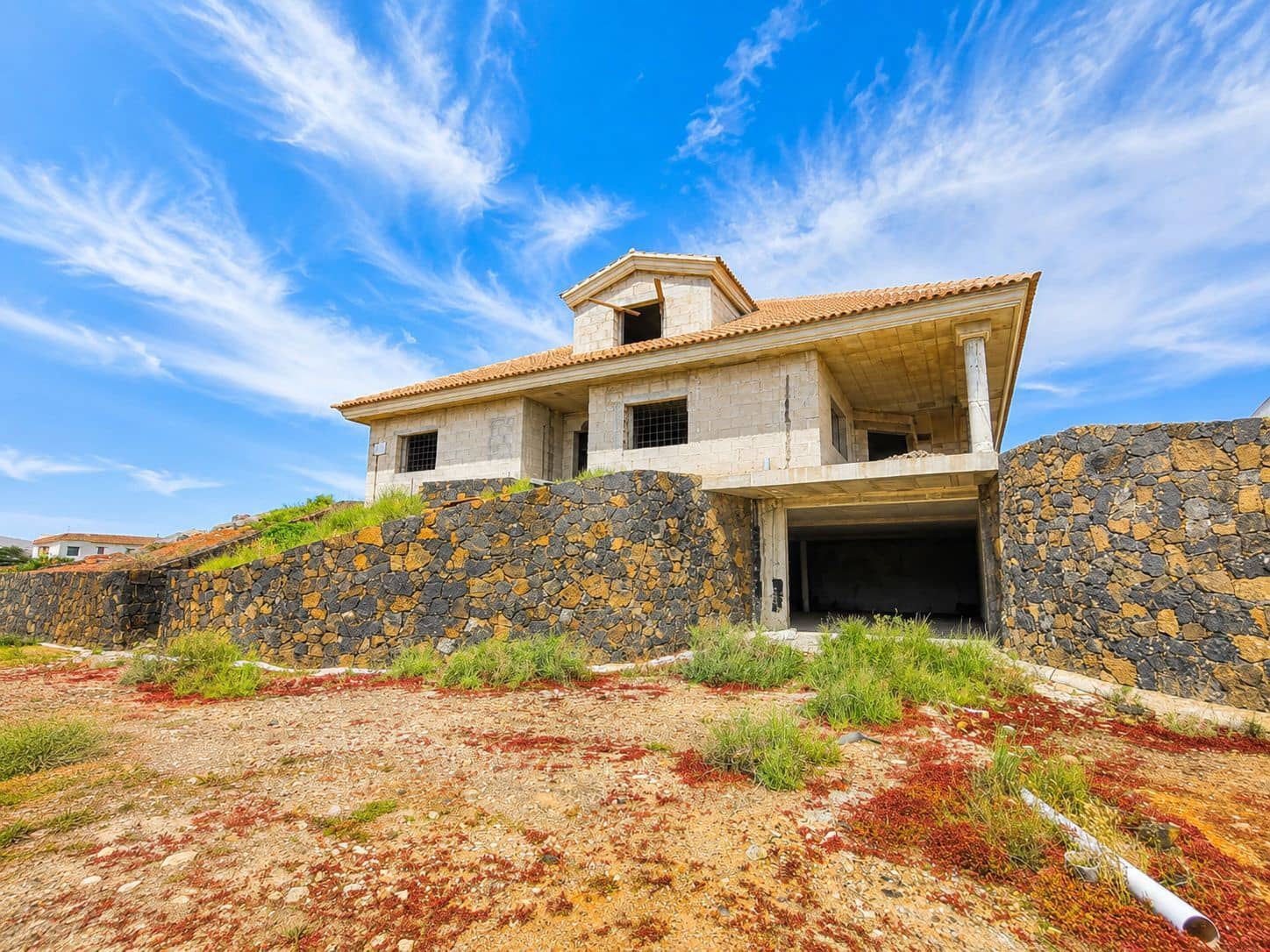 8 bedroom Villa for sale in Villaverde with garage - € 495,000 (Ref: 9826167)