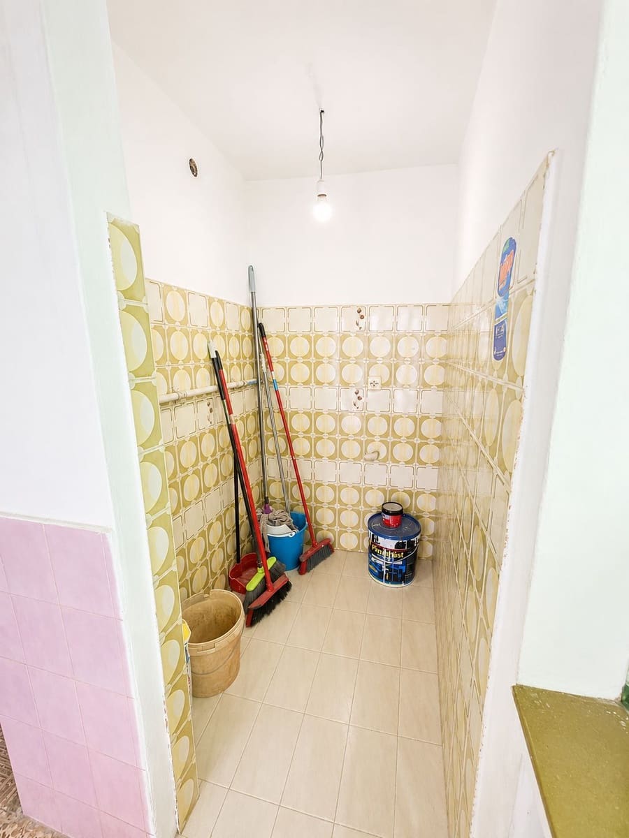 3 bedroom Finca/Country House for sale in Antigua with garage - € 265,000 (Ref: 9828267)