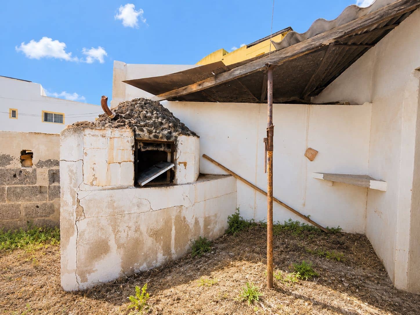 3 bedroom Finca/Country House for sale in Antigua with garage - € 265,000 (Ref: 9828267)