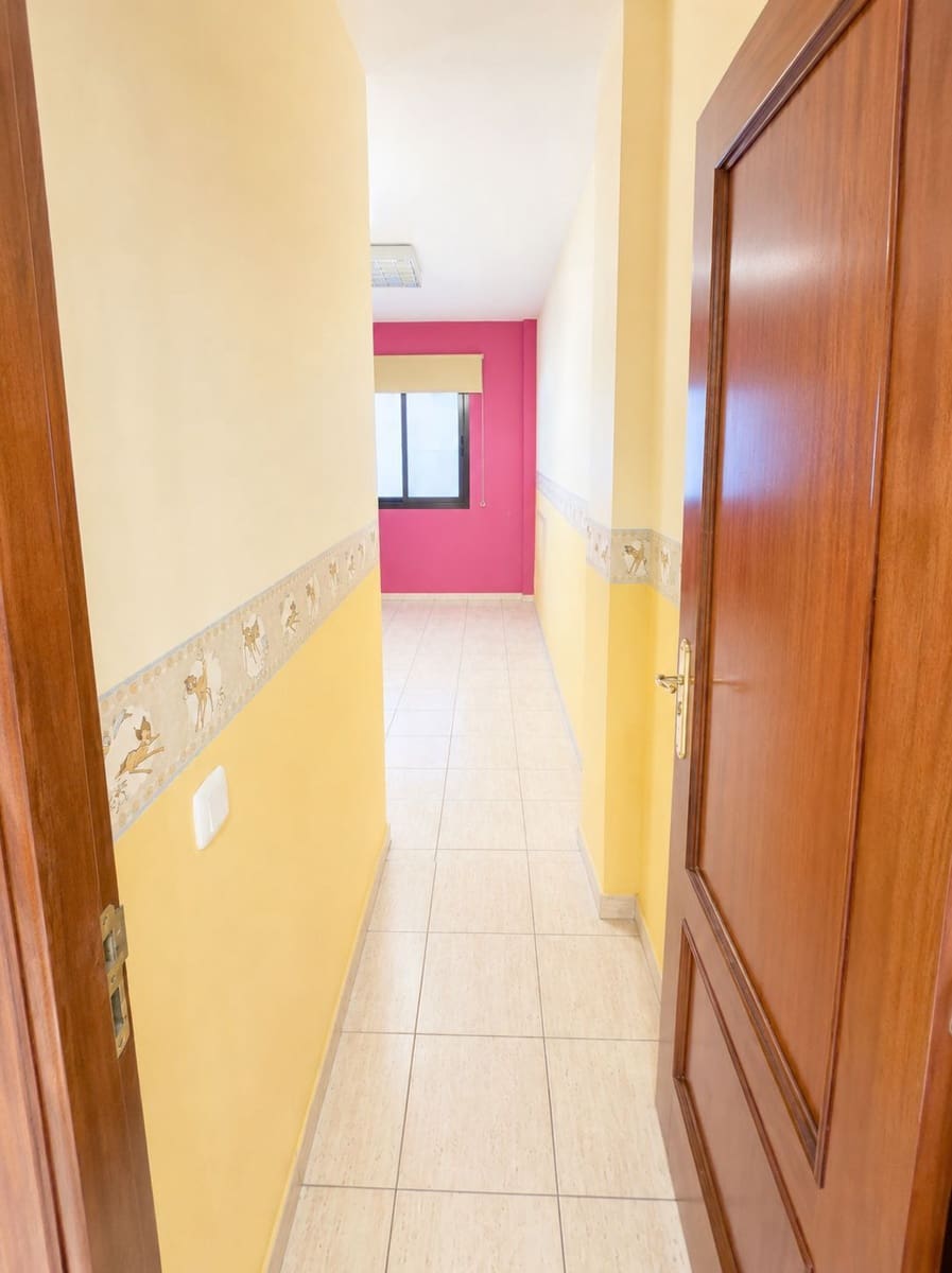 2 bedroom Flat for sale in Puerto del Rosario - € 173,000 (Ref: 9838897)