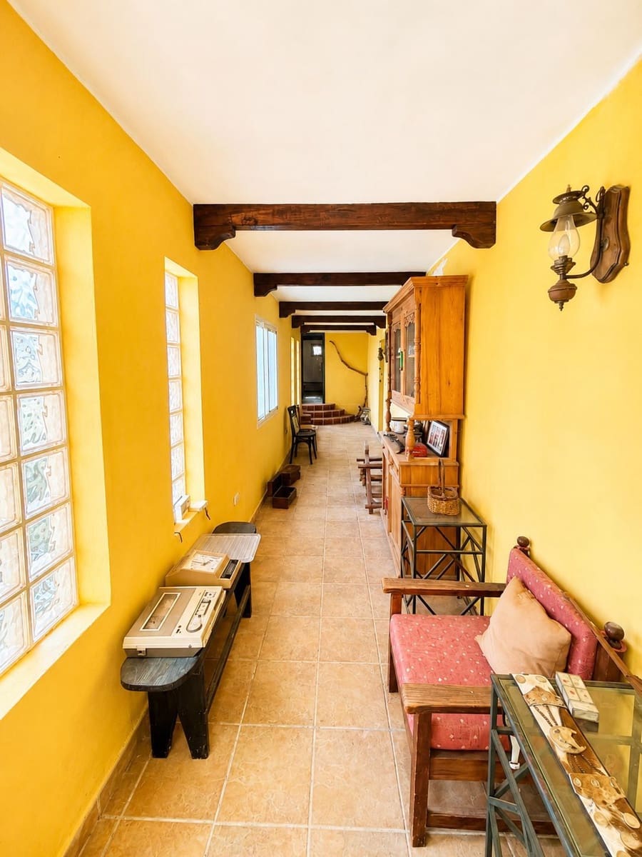 3 Zimmer Haus zu verkaufen in Casillas del Angel mit Garage - 1.260.000 € (Ref: 9844836)