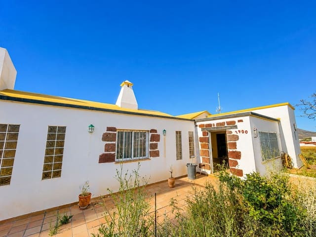 3 Zimmer Haus zu verkaufen in Casillas del Angel, Puerto del Rosario mit Garage - 1.260.000 € (Ref: 9844836)