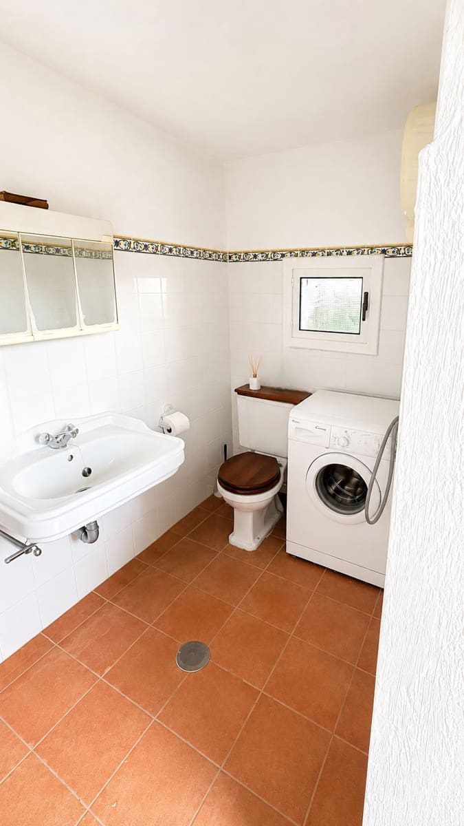 5 bedroom Townhouse for sale in Tetir with garage - € 980,000 (Ref: 9849005)