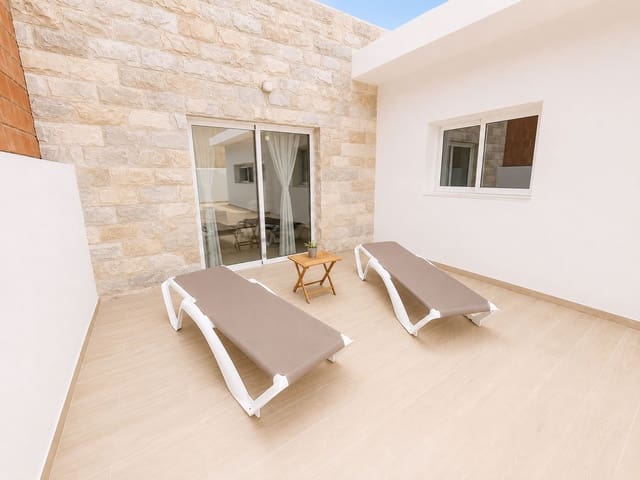 2 Zimmer Haus zu verkaufen in Gran Tarajal, Tuineje mit Garage - 350.000 € (Ref: 9854927)