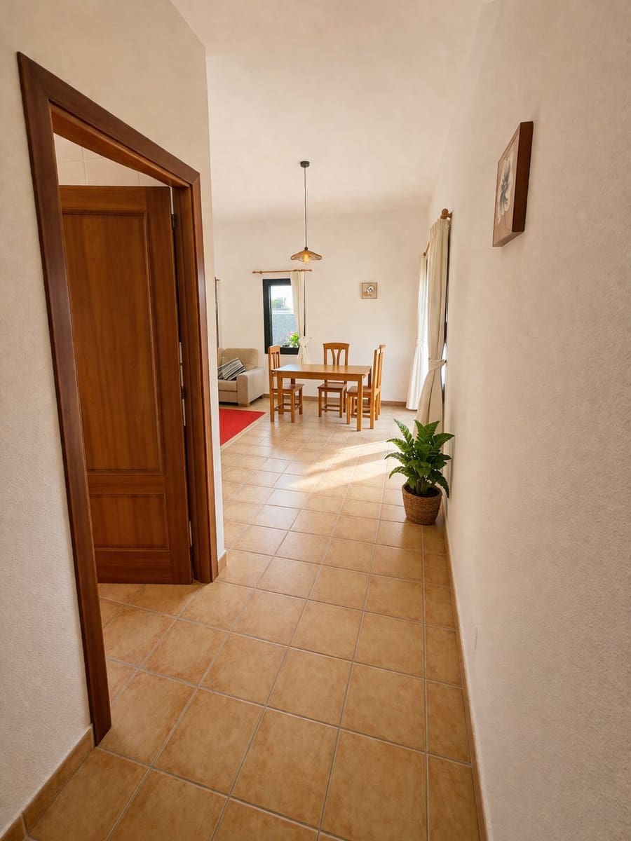 1 soveværelse Villa til salg i Corralejo med garage - € 240.000 (Ref: 9856338)