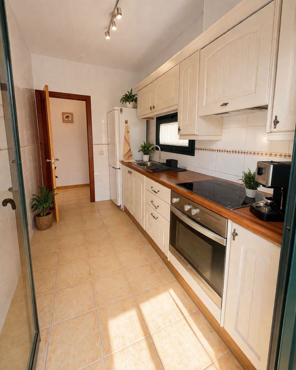 1 soveværelse Villa til salg i Corralejo med garage - € 240.000 (Ref: 9856338)