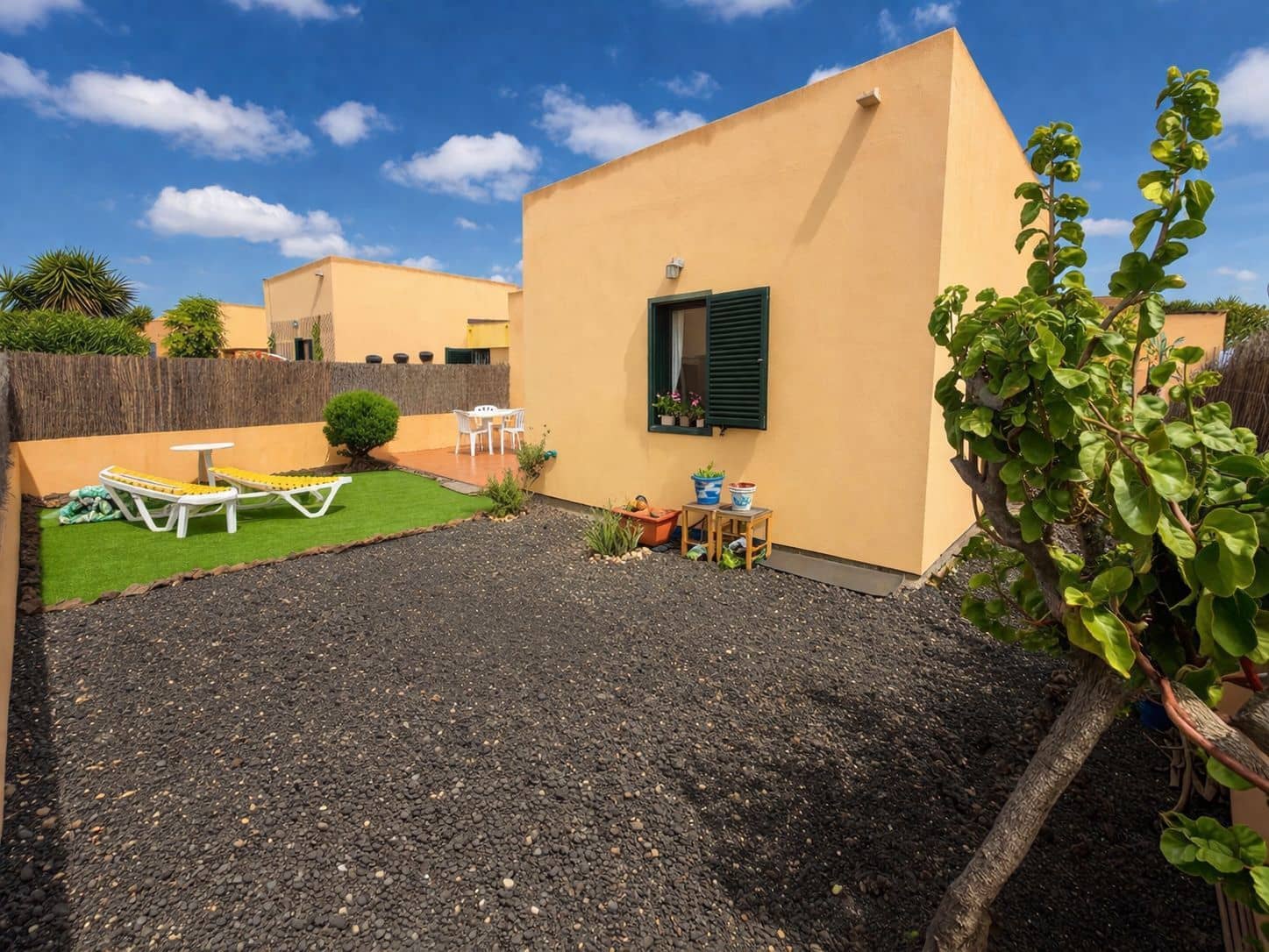 1 soveværelse Villa til salg i Corralejo med garage - € 240.000 (Ref: 9856338)