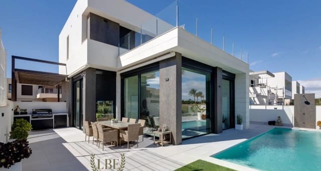 Chalet de 3 habitaciones en Pilar de la Horadada en venta con piscina garaje - 519.900 € (Ref: 9534028)