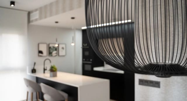 4 slaapkamer Huis te koop in Orihuela Costa, Orihuela met zwembad garage - € 400.000 (Ref: 9534354)