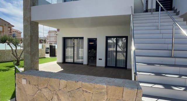 4 slaapkamer Huis te koop in Orihuela Costa, Orihuela met zwembad garage - € 400.000 (Ref: 9534354)