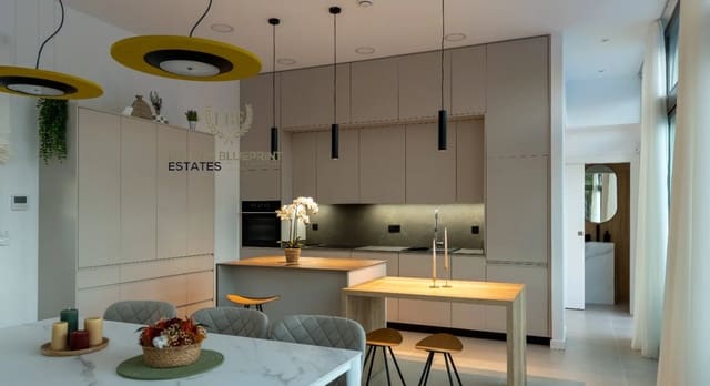 3 camera da letto Villa in vendita in Pilar de la Horadada con piscina garage - 825.000 € (Rif: 9536871)