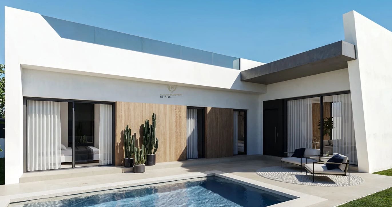 3 slaapkamer Villa te koop in San Miguel de Salinas met zwembad garage - € 429.900 (Ref: 9536877)