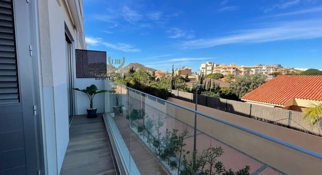 3 sypialnia Apartament na sprzedaż w Cala Flores, Kartagena z basenem garażem - 495 000 € (Ref: 9537357)