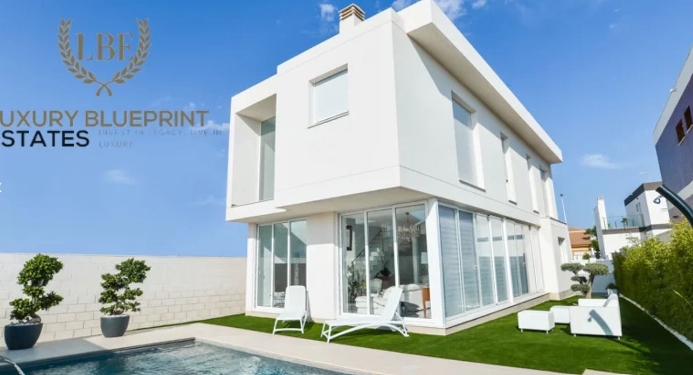 4 Zimmer Villa zu verkaufen in Santa Pola mit Pool Garage - 641.000 € (Ref: 9541953)