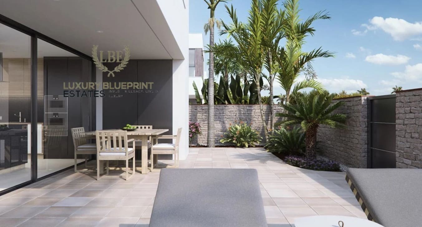 4 sovrum Villa till salu i Torre de la Horadada med pool garage - 2 950 000 € (Ref: 9548928)