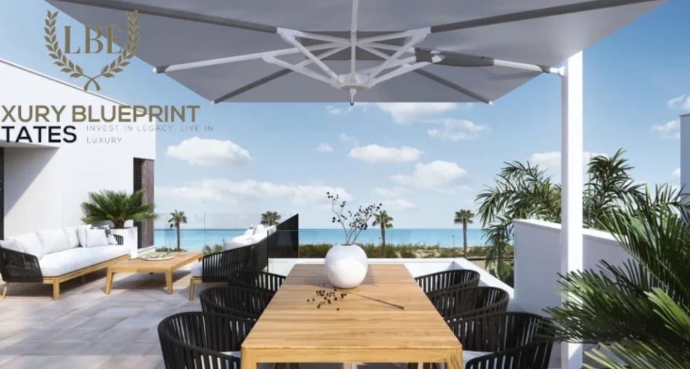 4 sovrum Villa till salu i Torre de la Horadada med pool garage - 2 950 000 € (Ref: 9548928)