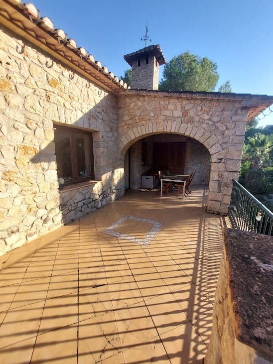 6 sypialnia Finka/Dom wiejski na sprzedaż w Lliber z basenem - 1 500 000 € (Ref: 9534353)