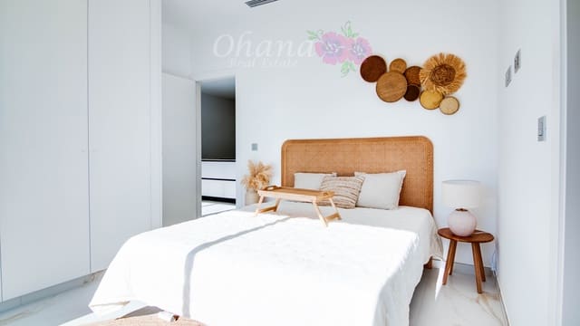 3 sypialnia Willa na sprzedaż w Pinar de Campoverde, Pilar de la Horadada z basenem garażem - 422 500 € (Ref: 9566806)