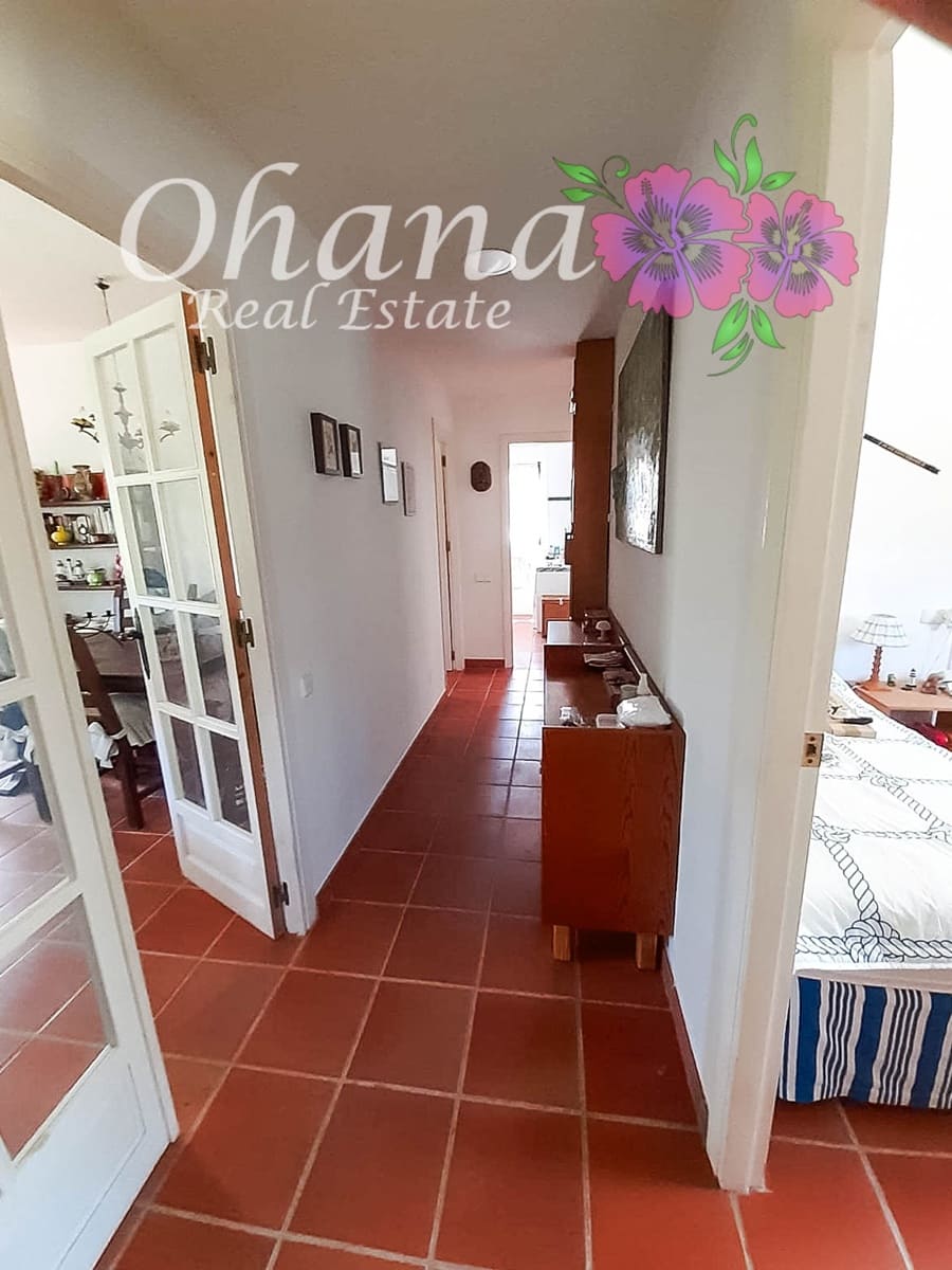 3 slaapkamer Finca/Landhuis te koop in Gea y Truyols met zwembad garage - € 265.000 (Ref: 9599963)