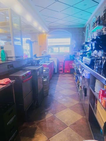 Bedrijf te koop in San Cayetano, Torre-Pacheco met garage - € 55.000 (Ref: 9599983)