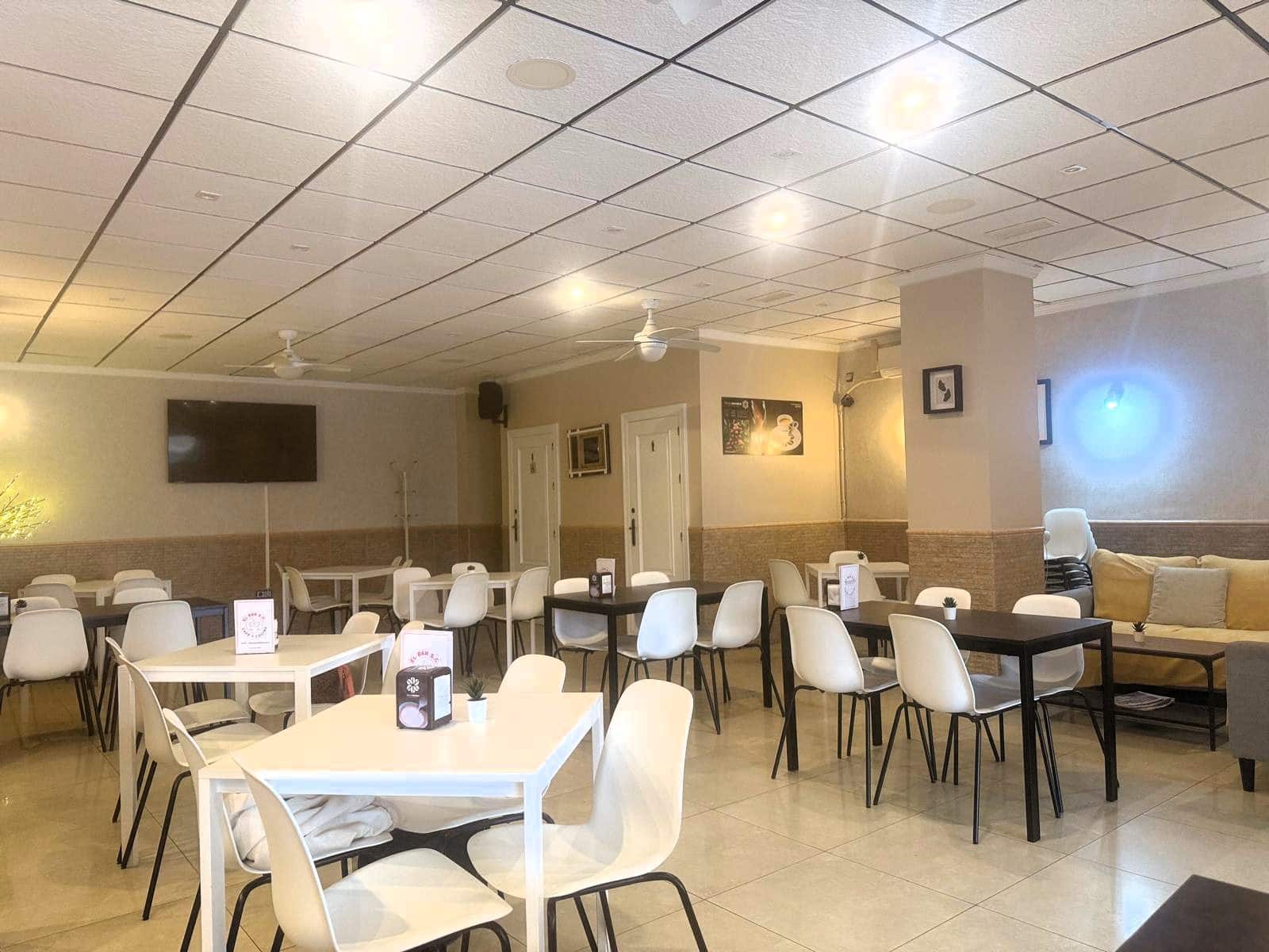 Bedrijf te koop in San Cayetano met garage - € 55.000 (Ref: 9599983)