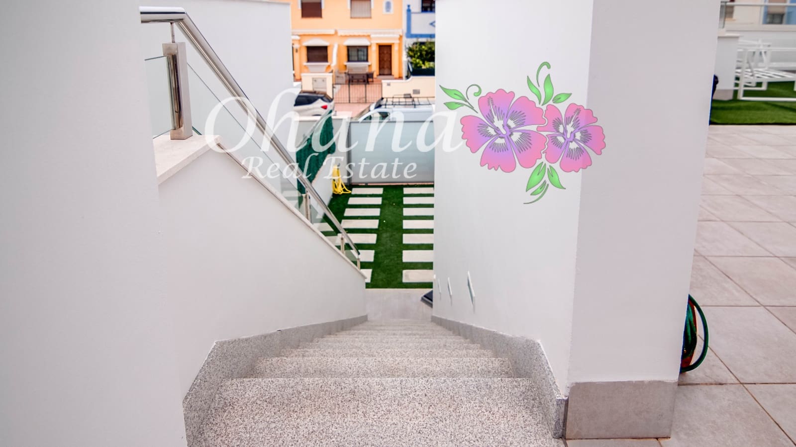 2 makuuhuone Huvila myytävänä paikassa Roda mukana uima-altaan 
autotalli - 339 500 € (Ref: 9600039)