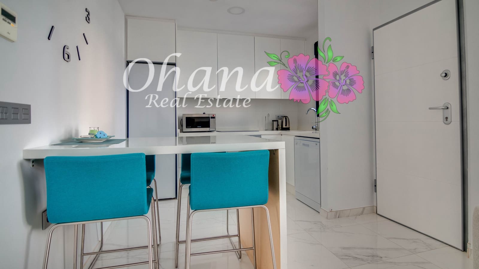 2 makuuhuone Huvila myytävänä paikassa Roda mukana uima-altaan 
autotalli - 339 500 € (Ref: 9600039)