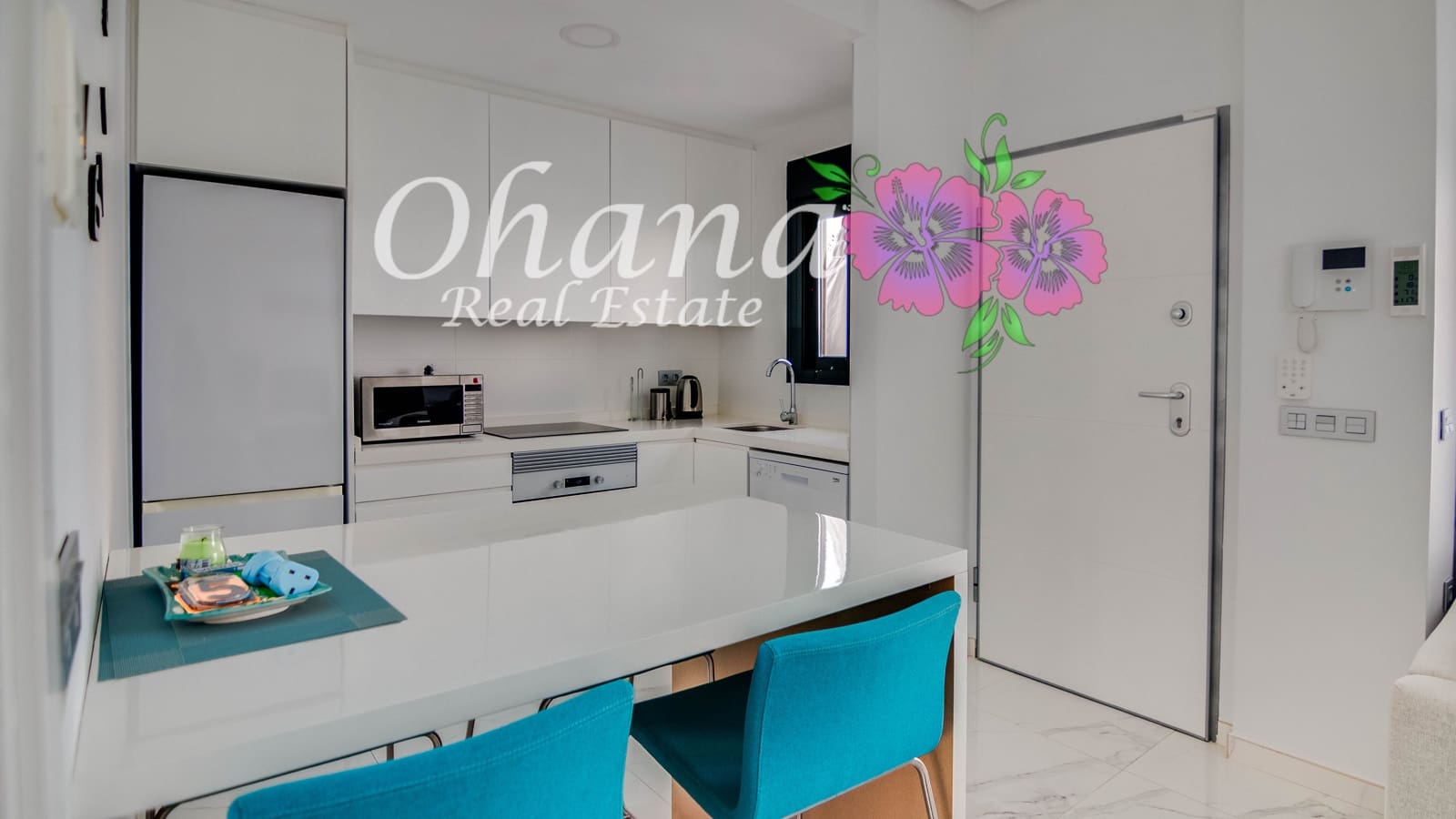 2 makuuhuone Huvila myytävänä paikassa Roda mukana uima-altaan 
autotalli - 339 500 € (Ref: 9600039)