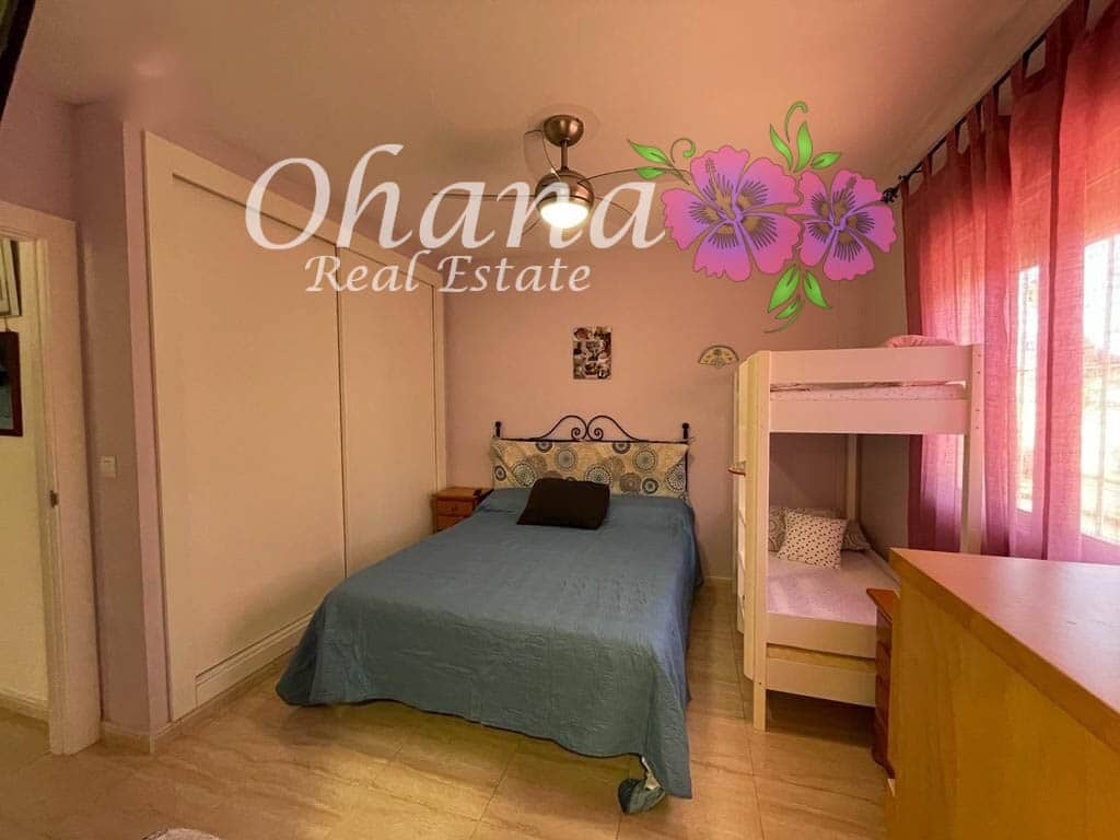 6 makuuhuone Maalaistalo myytävänä paikassa Los Alcazares mukana uima-altaan 
autotalli - 498 000 € (Ref: 9604468)