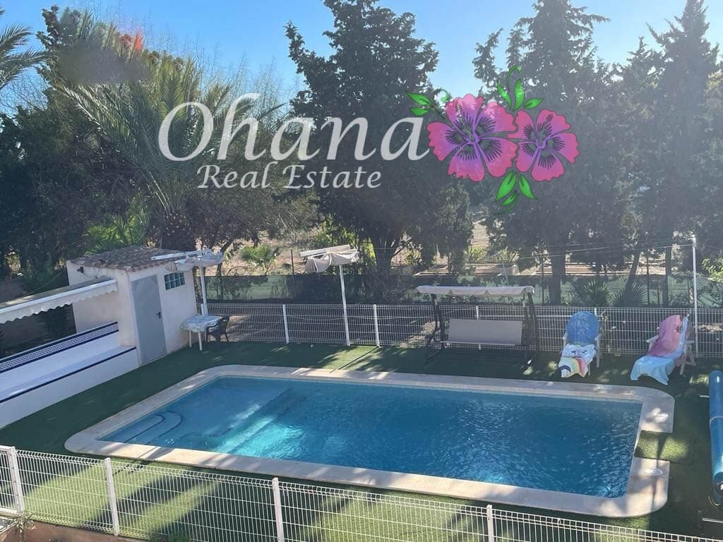 6 makuuhuone Maalaistalo myytävänä paikassa Los Alcazares mukana uima-altaan 
autotalli - 498 000 € (Ref: 9604468)