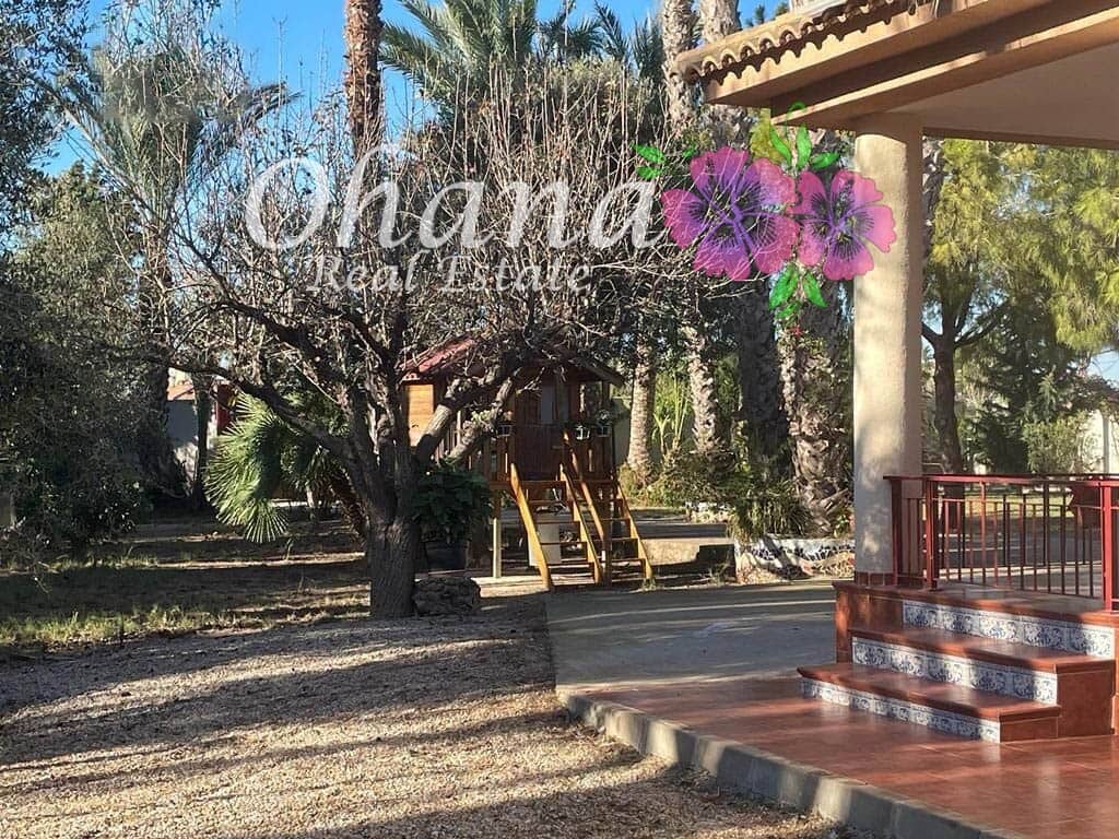 6 makuuhuone Maalaistalo myytävänä paikassa Los Alcazares mukana uima-altaan 
autotalli - 498 000 € (Ref: 9604468)