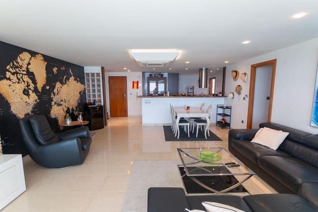 3 makuuhuone Ranta-asunto myytävänä paikassa Playa del Cura, Torrevieja - 529 000 € (Ref: 9618789)
