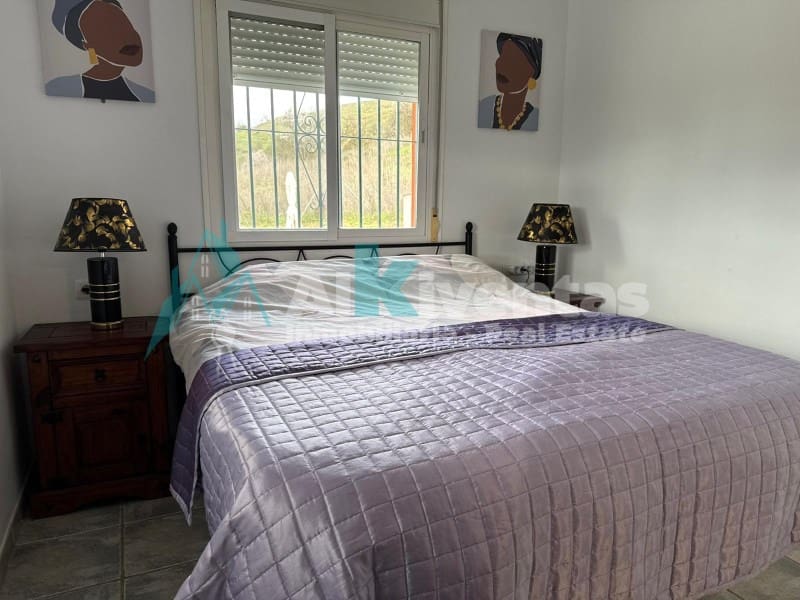 2 soveværelse Villa til salg i Coin - € 350.000 (Ref: 9626242)