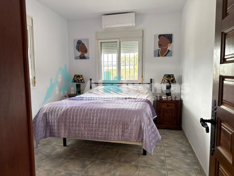 2 soveværelse Villa til salg i Coin - € 350.000 (Ref: 9626242)