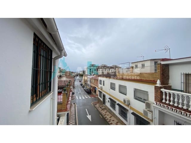 7 slaapkamer Huis te koop in Málaga stad met garage - € 650.000 (Ref: 9626244)