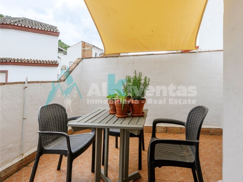 5 sovrum Villa till salu i Monda - 490 000 € (Ref: 9627528)