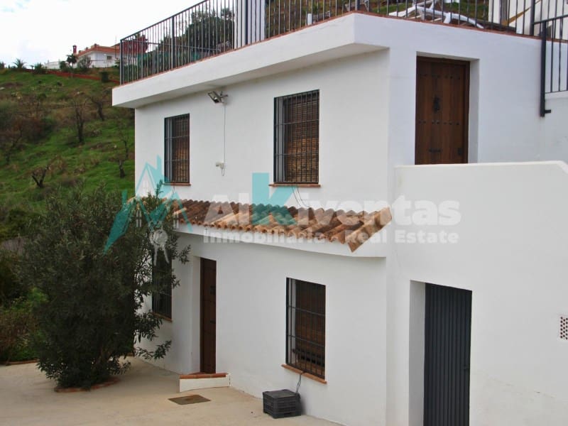 5 sovrum Villa till salu i Monda - 1 190 000 € (Ref: 9627529)