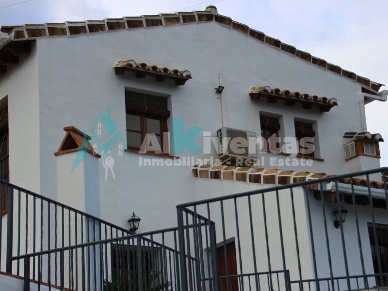 5 sovrum Villa till salu i Monda - 1 190 000 € (Ref: 9627529)