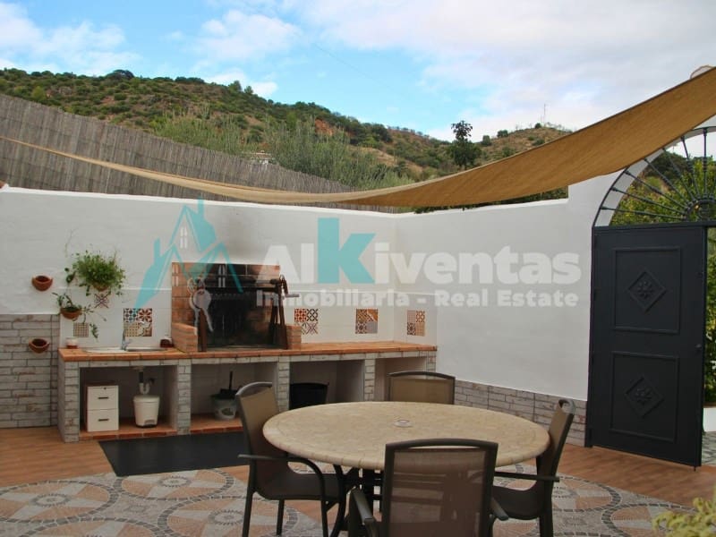 5 sovrum Villa till salu i Monda - 1 190 000 € (Ref: 9627529)