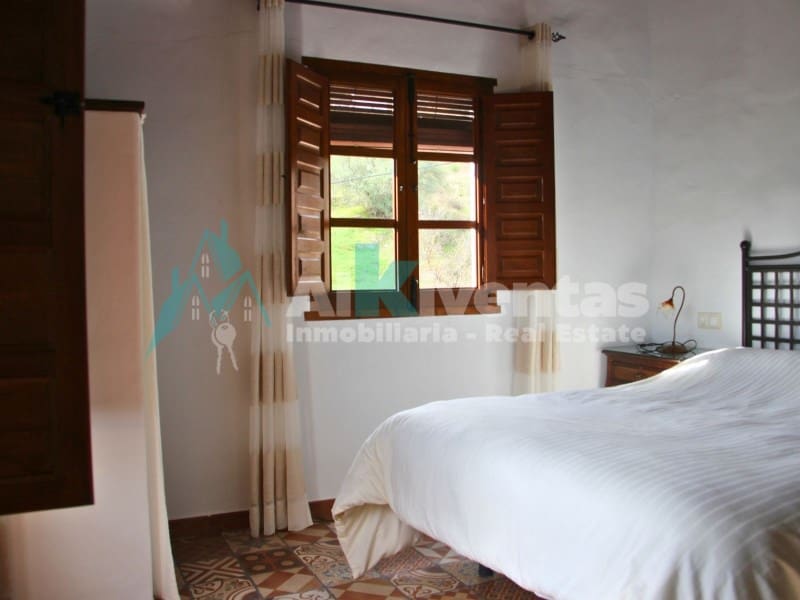 5 sovrum Villa till salu i Monda - 1 190 000 € (Ref: 9627529)