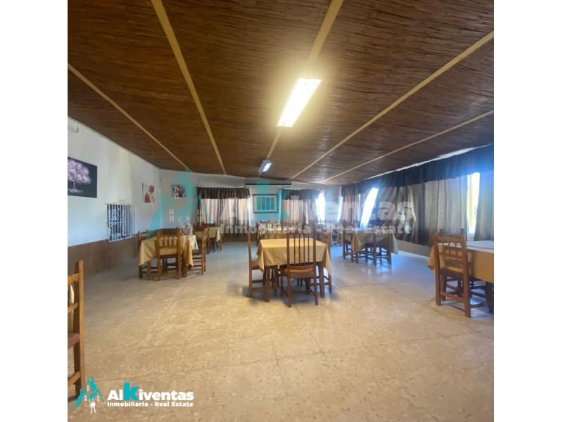Bar/Restaurante en Alhaurín de la Torre en venta - 737.000 € (Ref: 9627532)